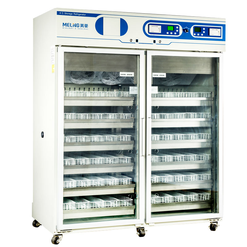 4±2℃ 血液冷藏箱XC-1380L